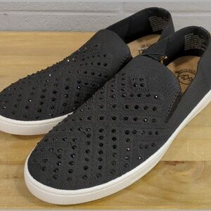 White Mountain Black Slip-On Sneakers Casual Comfort